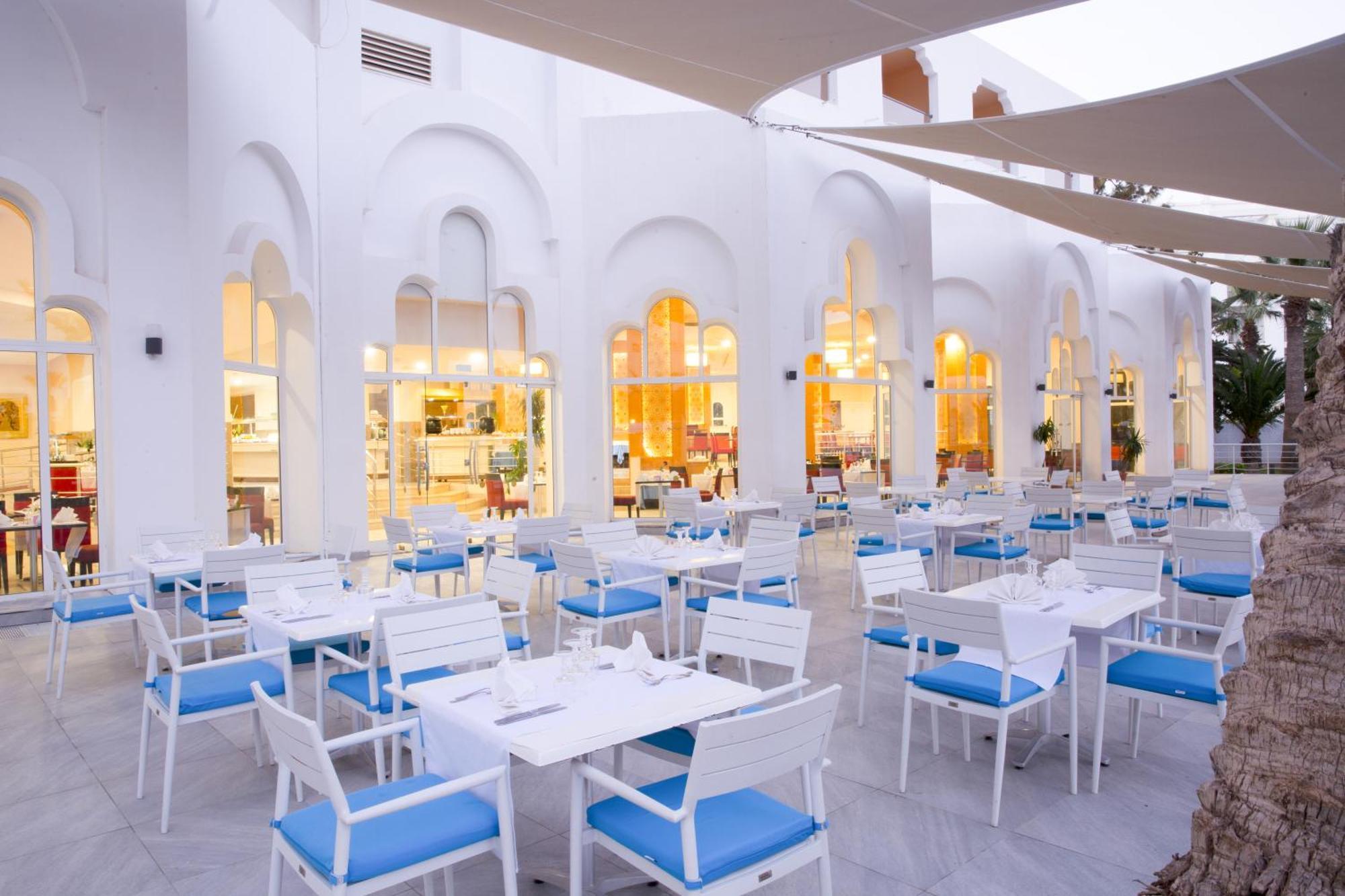 Marhaba Palace Port El Kantaoui Exterior photo The restaurant at the resort