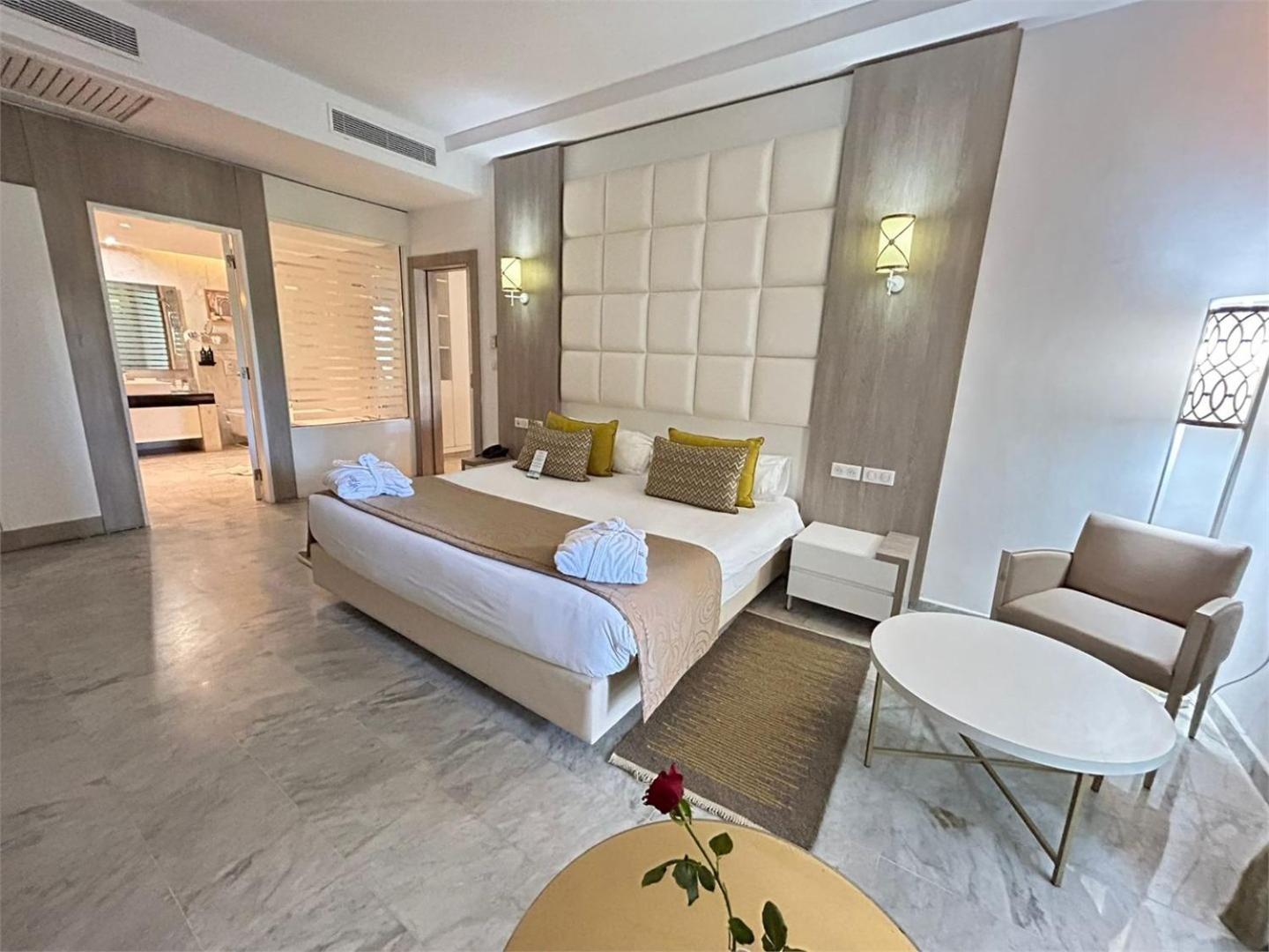 Marhaba Palace Port El Kantaoui Exterior photo A room at the hotel