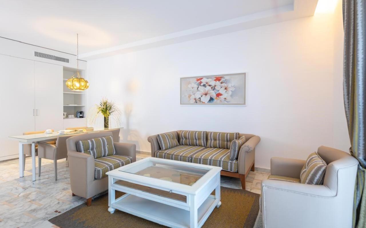 Marhaba Palace Port El Kantaoui Exterior photo A living room